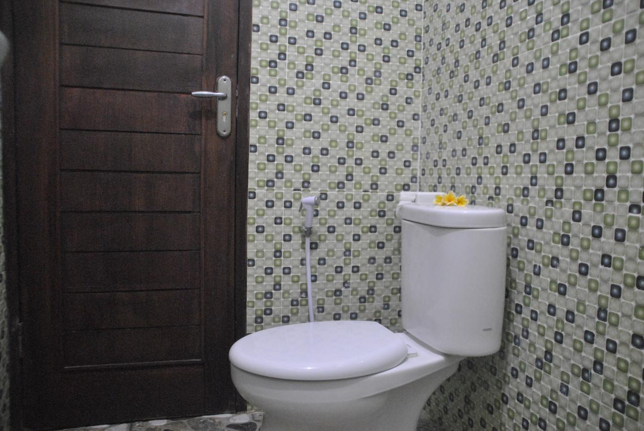 Ika Homestay Canggu Buitenkant foto